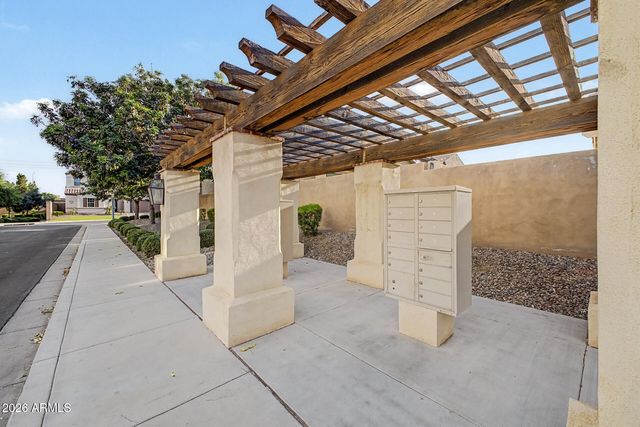 2170 E GERONIMO Street, Chandler, AZ 85225