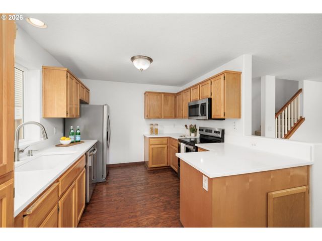 1151 S PALMETTO Way, Cornelius, OR 97113