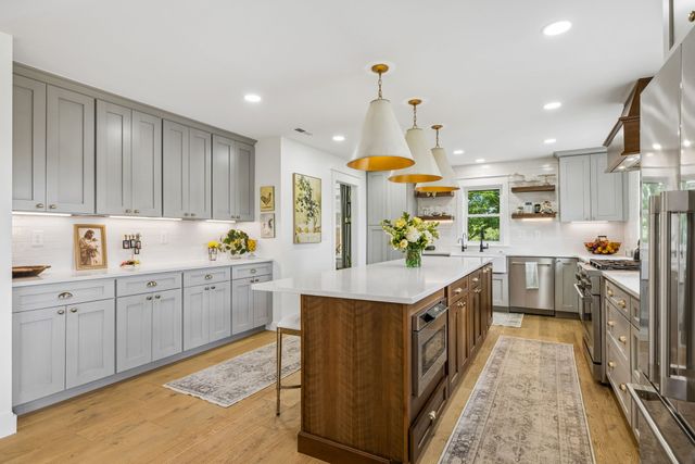 5672 Carters Creek Pike, Thompsons Station, TN 37179