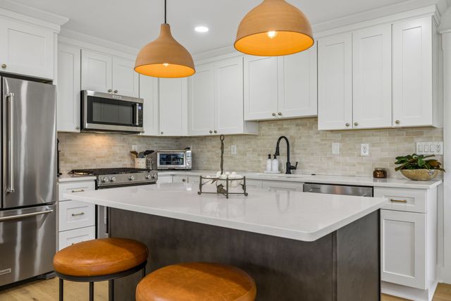 5672 Carters Creek Pike, Thompsons Station, TN 37179