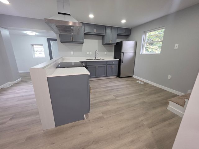 409 W Southern Avenue 409 W Southern Avenue, Springfield, OH 45506