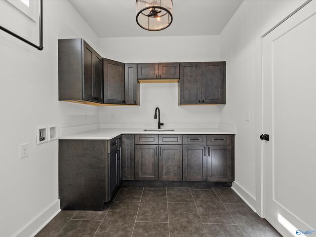 122 Eden Lane, Huntsville, AL 35811