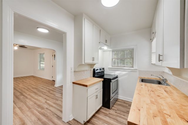 333 Cooper Street, Cedar Hill, TX 75104