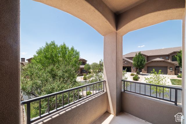 2076 N DORAL CT, Washington, UT 84780