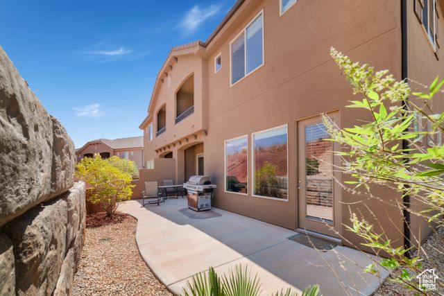 2076 N DORAL CT, Washington, UT 84780