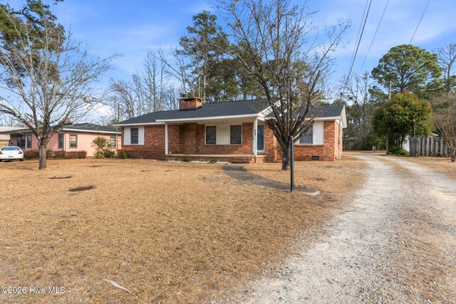 907 Thomas Street, Rockingham, NC 28379