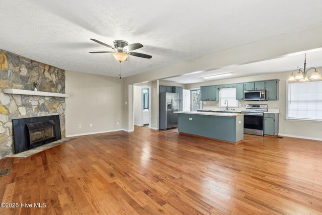 907 Thomas Street, Rockingham, NC 28379