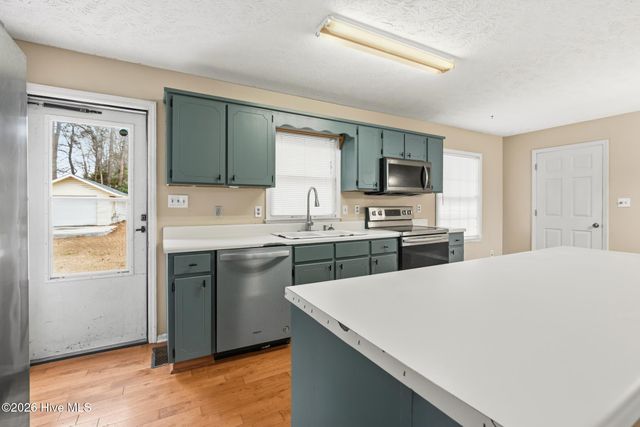 907 Thomas Street, Rockingham, NC 28379