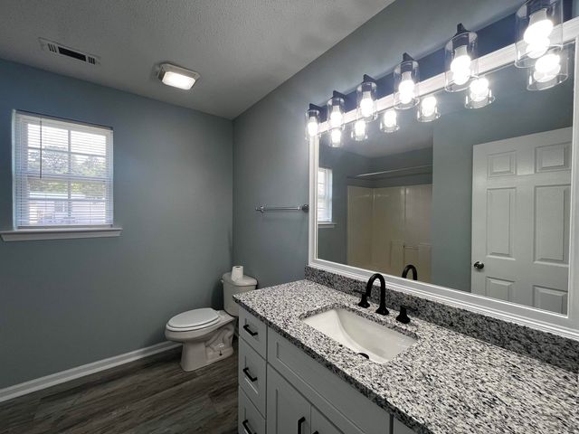 1204 Midvale Dr., Conway, SC 29527
