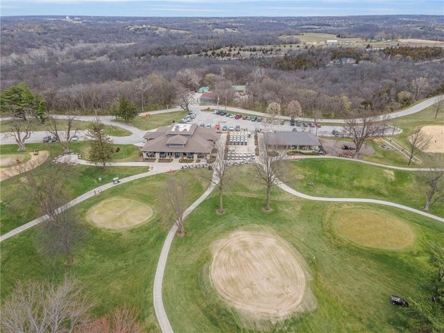 1107 Old Time Drive, Excelsior Springs, MO 64024
