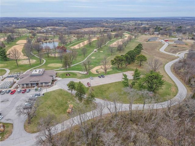 1107 Old Time Drive, Excelsior Springs, MO 64024