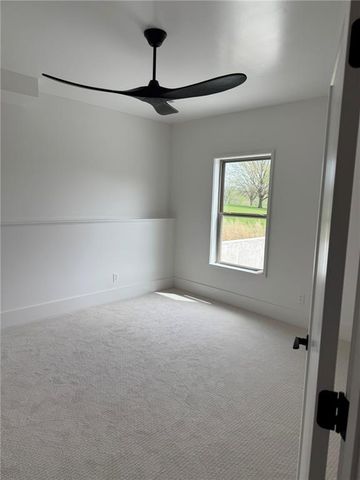 1107 Old Time Drive, Excelsior Springs, MO 64024