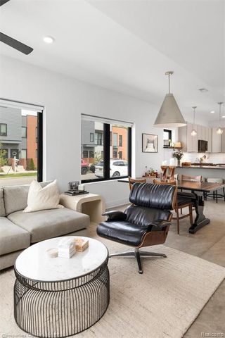 1803 Perry Street 9, Detroit, MI 48216