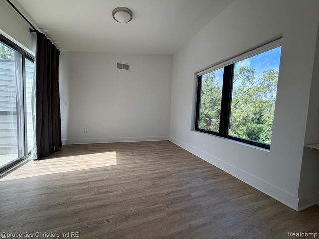 1803 Perry Street 9, Detroit, MI 48216