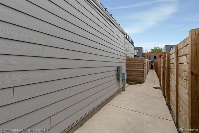 1803 Perry Street 9, Detroit, MI 48216