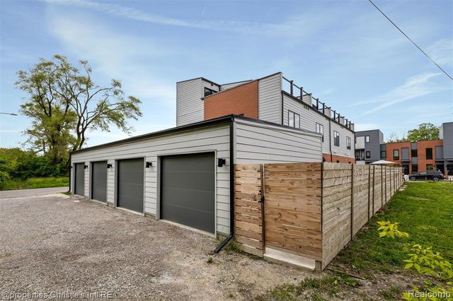 1803 Perry Street 9, Detroit, MI 48216