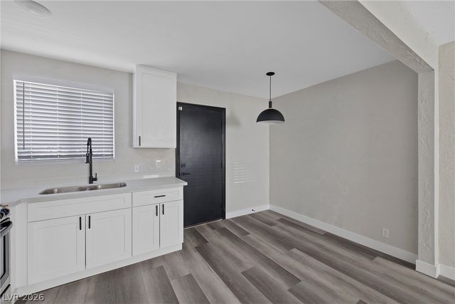 913 South 3rd Street E, Las Vegas, NV 89101