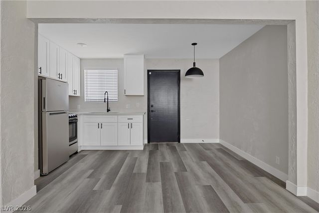 913 South 3rd Street E, Las Vegas, NV 89101