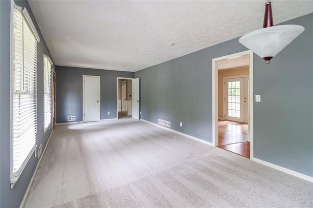 1291 Stephens Street SW, Lilburn, GA 30047