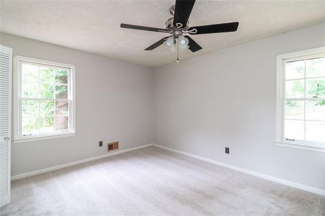 1291 Stephens Street SW, Lilburn, GA 30047