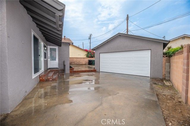 7310 Bluff, Downey, CA 90240