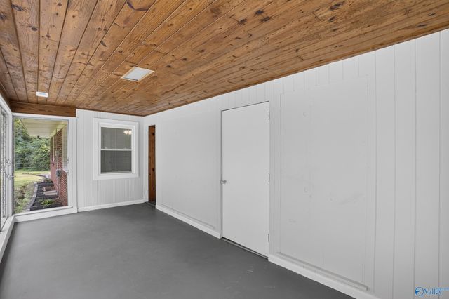1021 Alabama Highway 69 N, Cullman, AL 35058