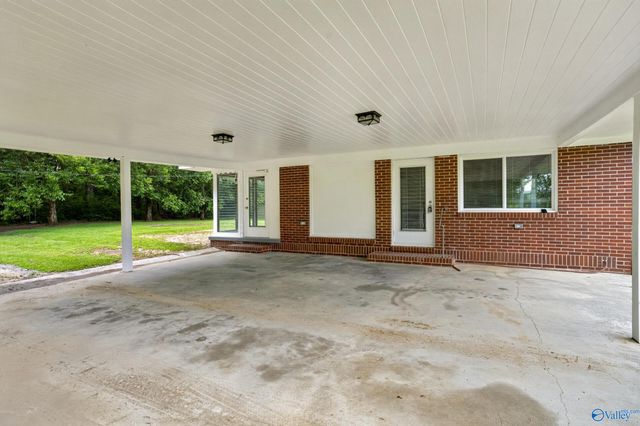 1021 Alabama Highway 69 N, Cullman, AL 35058