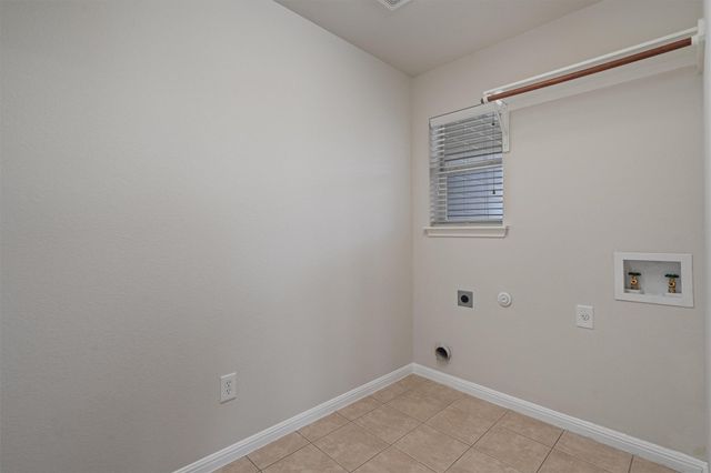 7811 Buckmeadow DR, Georgetown, TX 78628