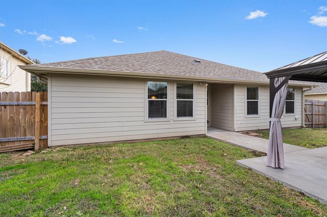 7811 Buckmeadow DR, Georgetown, TX 78628