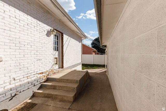 70 N MAIN, Aurora, UT 84620