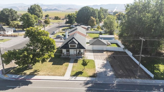 70 N MAIN, Aurora, UT 84620