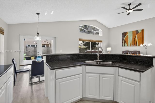 13224 NW 12th St, Pembroke Pines, FL 33028