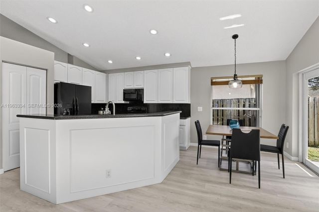 13224 NW 12th St, Pembroke Pines, FL 33028