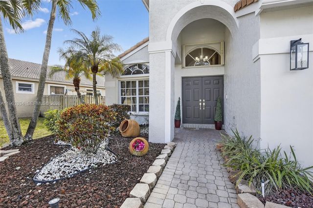 13224 NW 12th St, Pembroke Pines, FL 33028