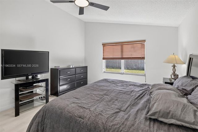 13224 NW 12th St, Pembroke Pines, FL 33028