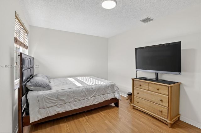 13224 NW 12th St, Pembroke Pines, FL 33028