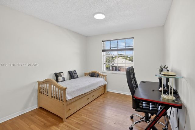 13224 NW 12th St, Pembroke Pines, FL 33028