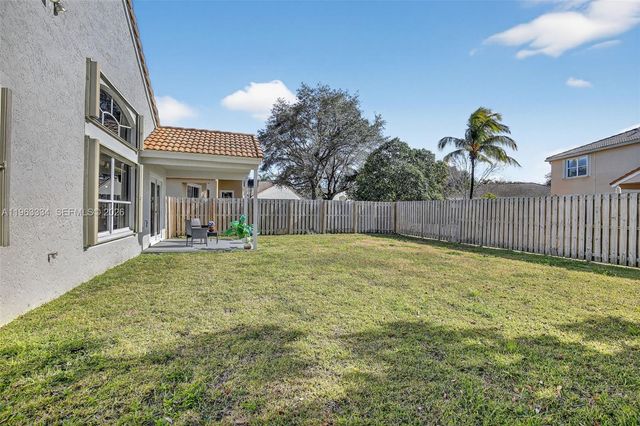 13224 NW 12th St, Pembroke Pines, FL 33028