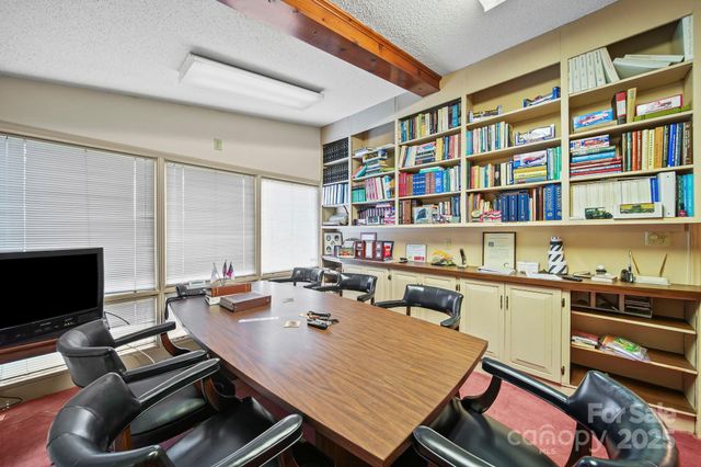 738 Pierson Drive, Charlotte, NC 28205