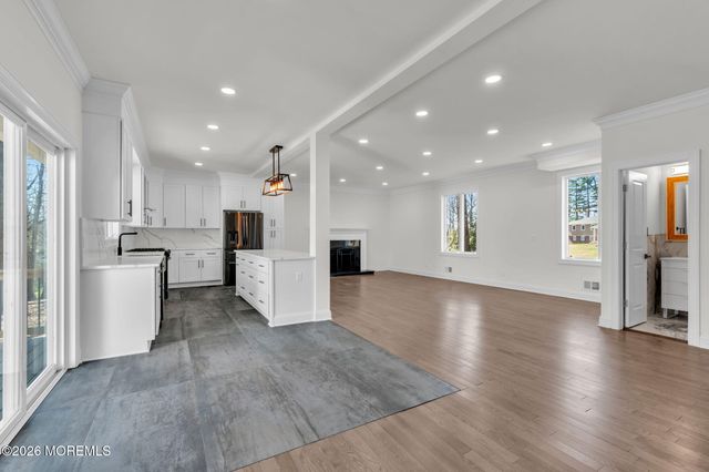 58 Fish Hawk Drive, Middletown, NJ 07748