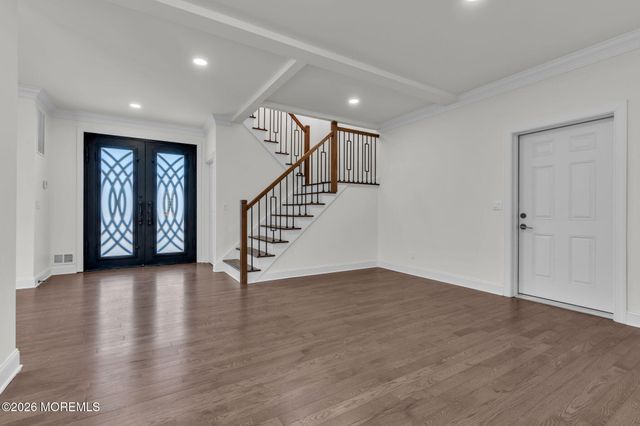 58 Fish Hawk Drive, Middletown, NJ 07748