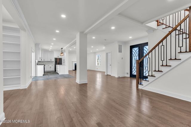 58 Fish Hawk Drive, Middletown, NJ 07748