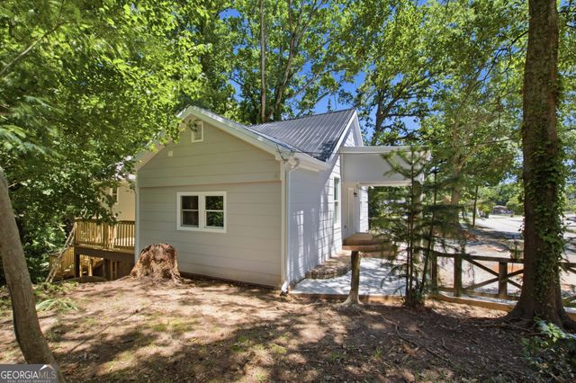 162 Falls Road, Toccoa, GA 30577