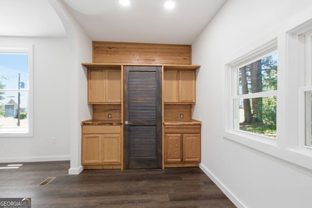 162 Falls Road, Toccoa, GA 30577