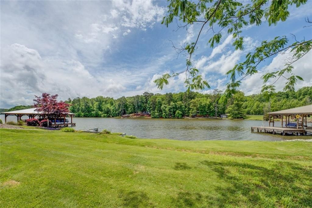 16 WATERS BRIDGE Circle, Covington, GA 30014