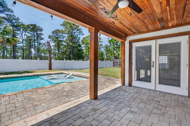 209 Santa Barbara Avenue, Santa Rosa Beach, FL 32459