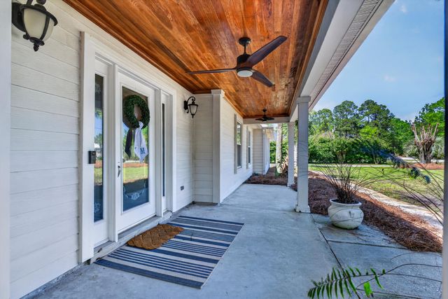 209 Santa Barbara Avenue, Santa Rosa Beach, FL 32459