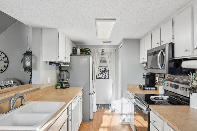 12231 ARMENIA GABLES CIRCLE, Tampa, FL 33612