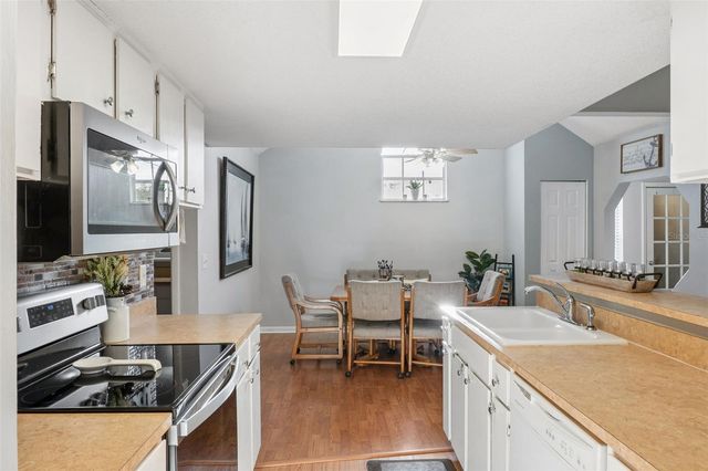 12231 ARMENIA GABLES CIRCLE, Tampa, FL 33612