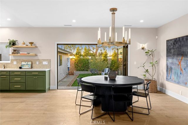 354 La Perle Lane, Costa Mesa, CA 92627